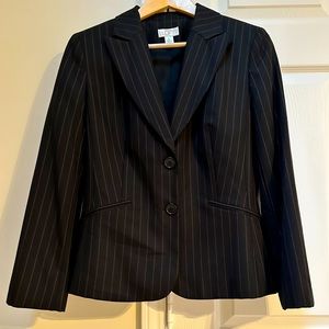 Women’s Ann Taylor LOFT 2-Button Blazer
